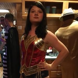 Meet your Posher, Dayna